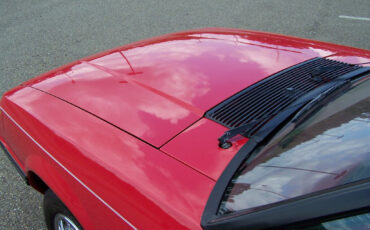 Ford-Mustang-1983-Convertible-18