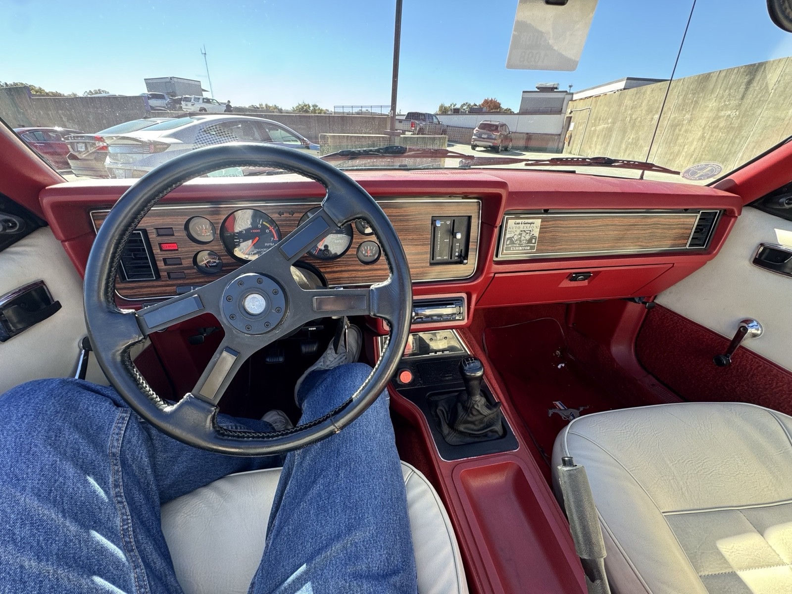 Ford-Mustang-1983-Convertible-18