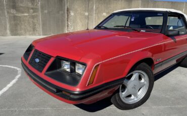 Ford-Mustang-1983-Convertible-6