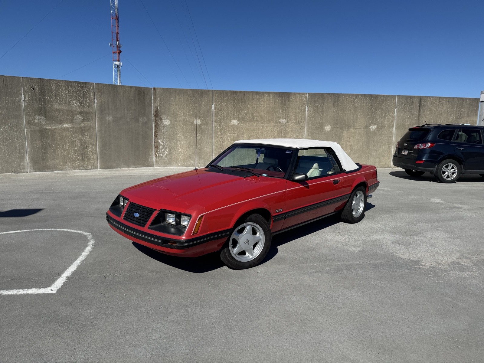 Ford Mustang 1983 Convertible