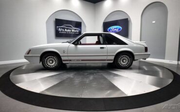 Ford-Mustang-1984-Hatchback-1