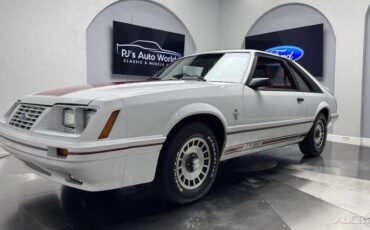 Ford-Mustang-1984-Hatchback-15