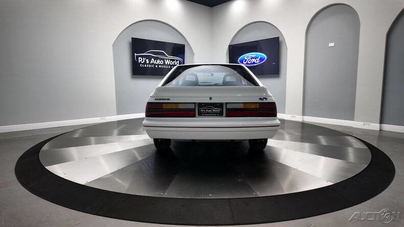 Ford-Mustang-1984-Hatchback-19