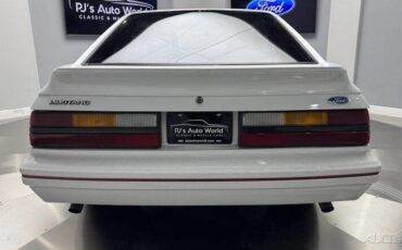 Ford-Mustang-1984-Hatchback-20