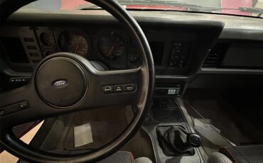 Ford-Mustang-1985-Pink-Gray-14