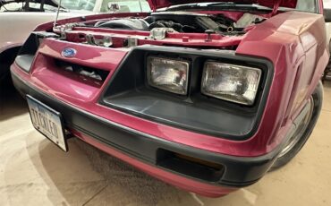 Ford-Mustang-1985-Pink-Gray-17