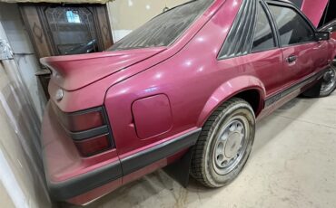 Ford-Mustang-1985-Pink-Gray-23