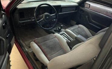 Ford-Mustang-1985-Pink-Gray-8