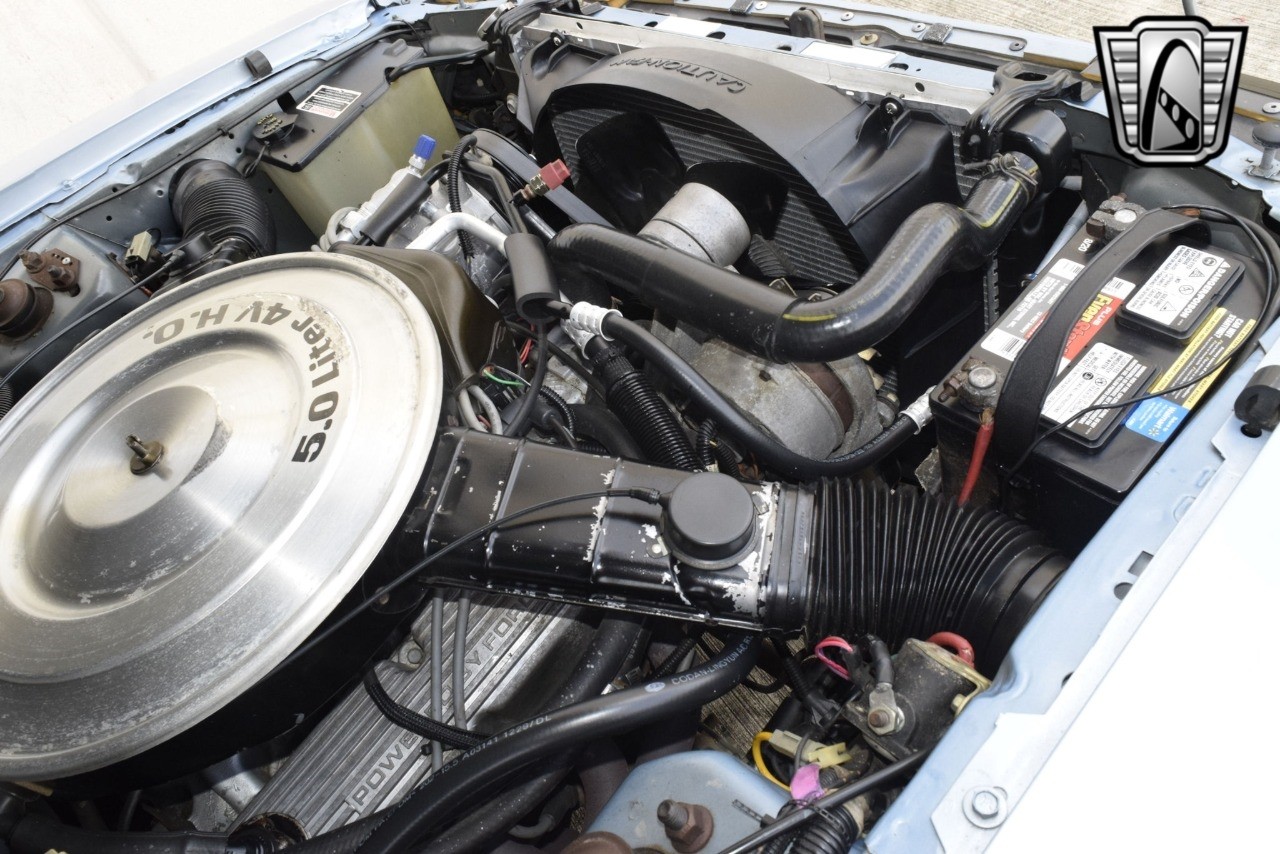 Ford-Mustang-1985-coupe-19