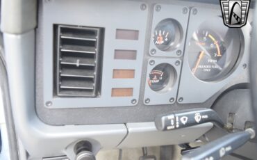 Ford-Mustang-1985-coupe-23