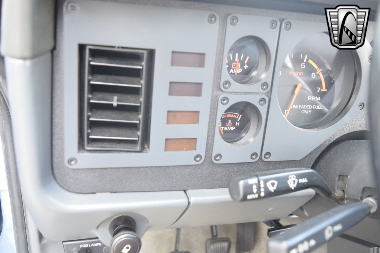 Ford-Mustang-1985-coupe-23