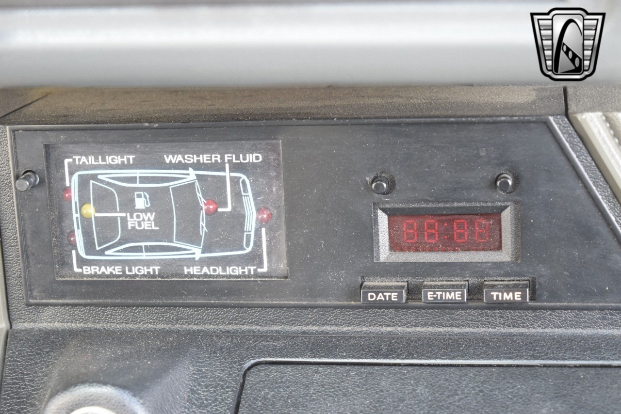 Ford-Mustang-1985-coupe-26