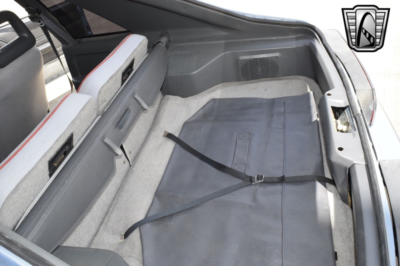 Ford-Mustang-1985-coupe-27