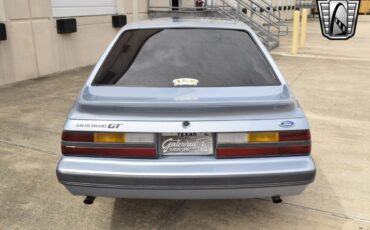 Ford-Mustang-1985-coupe-39