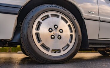 Ford-Mustang-1986-19