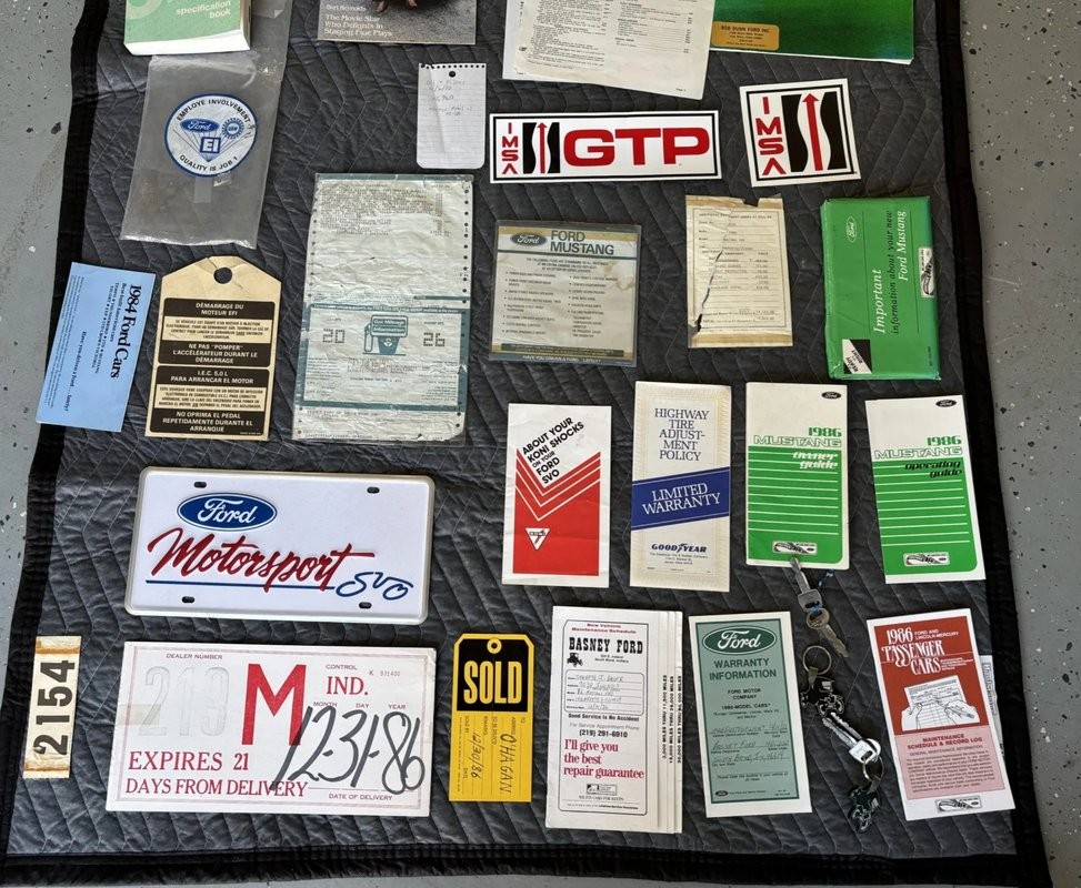 Ford-Mustang-1986-30