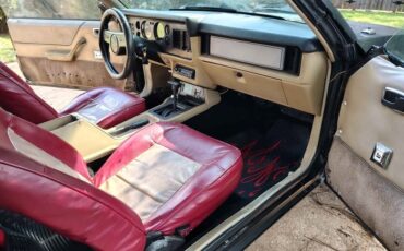 Ford-Mustang-1986-Convertible-5
