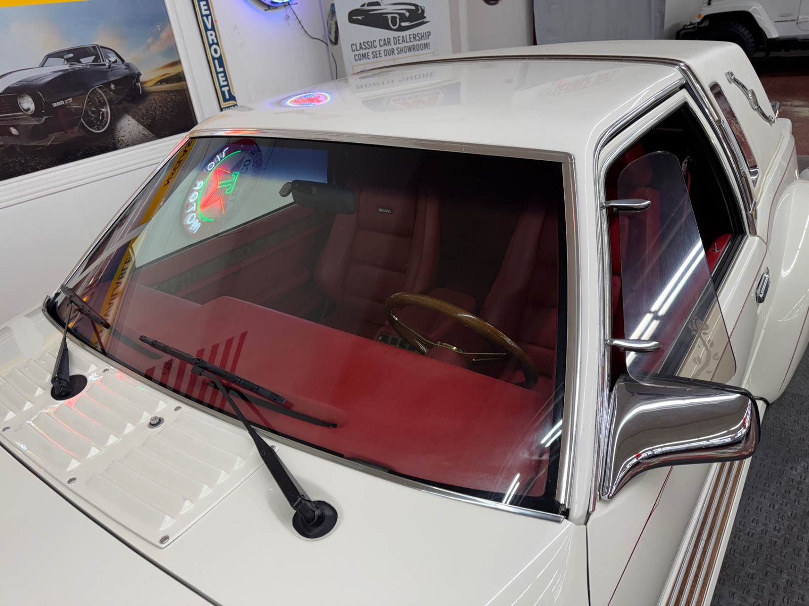 Ford-Mustang-1986-Sedan-11