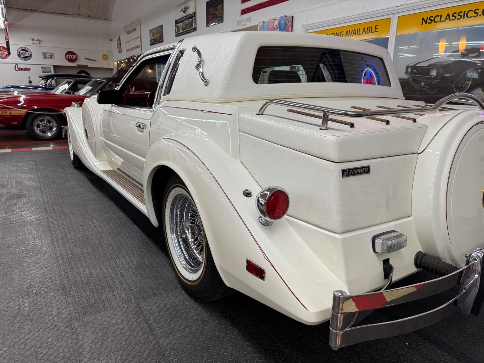 Ford-Mustang-1986-Sedan-27