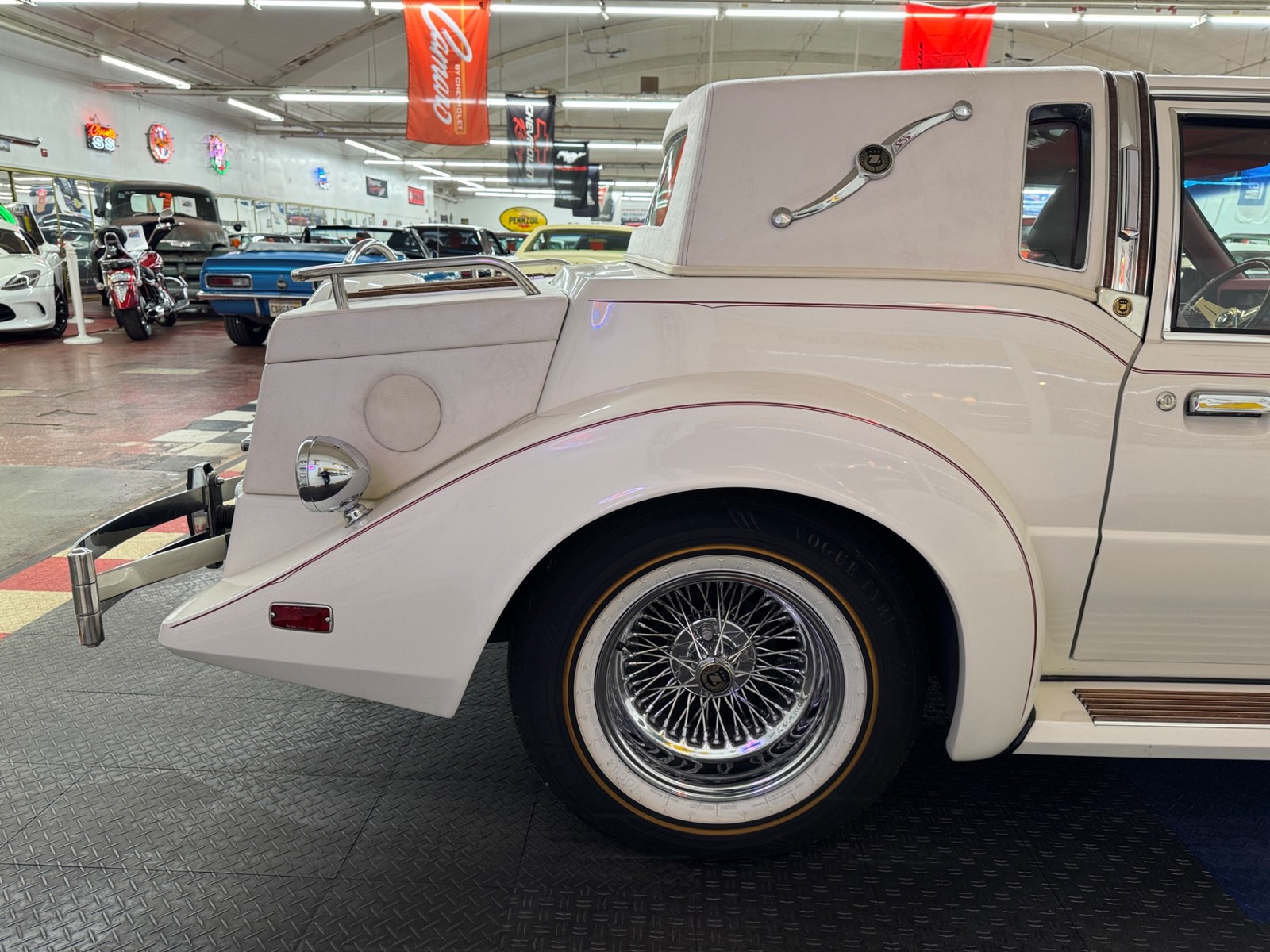 Ford-Mustang-1986-Sedan-29