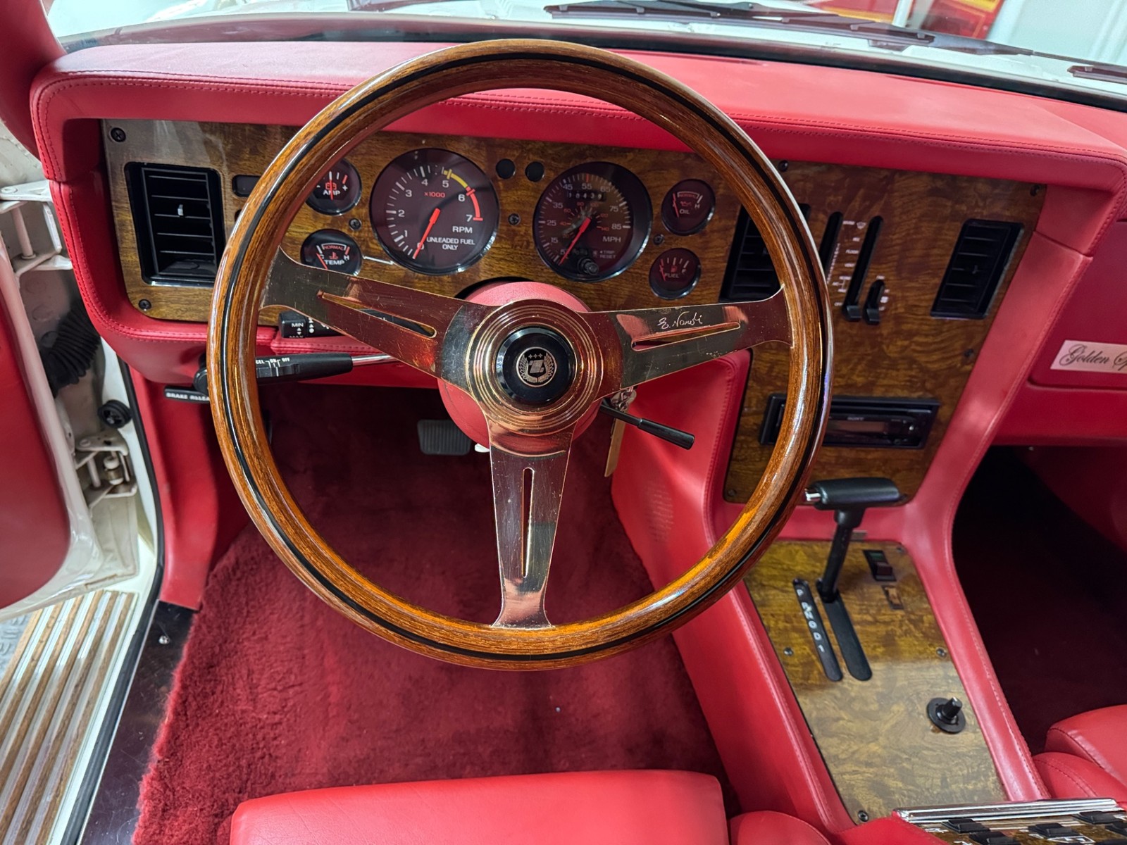 Ford-Mustang-1986-Sedan-35