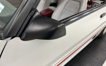 Ford-Mustang-1987-Oxford-White-Scarlet-Red-17