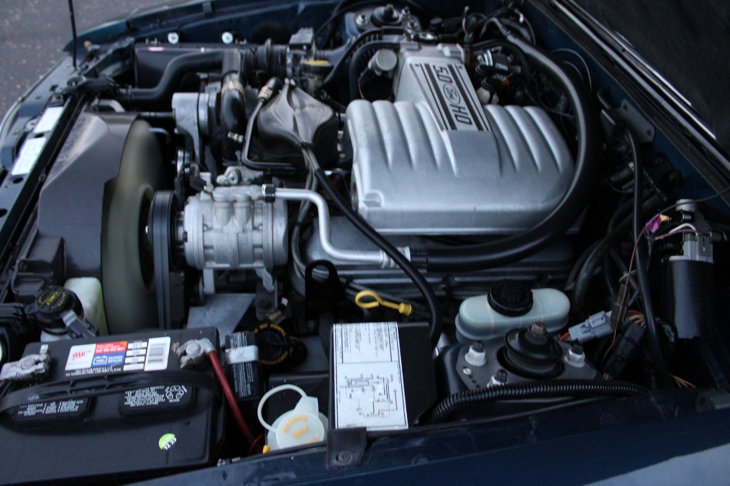 Ford-Mustang-1988-Convertible-21