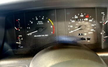 Ford-Mustang-1988-Convertible-21