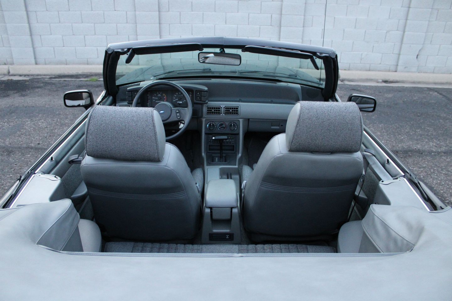 Ford-Mustang-1988-Convertible-28