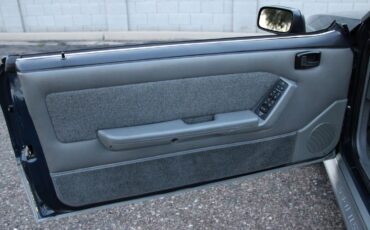 Ford-Mustang-1988-Convertible-29