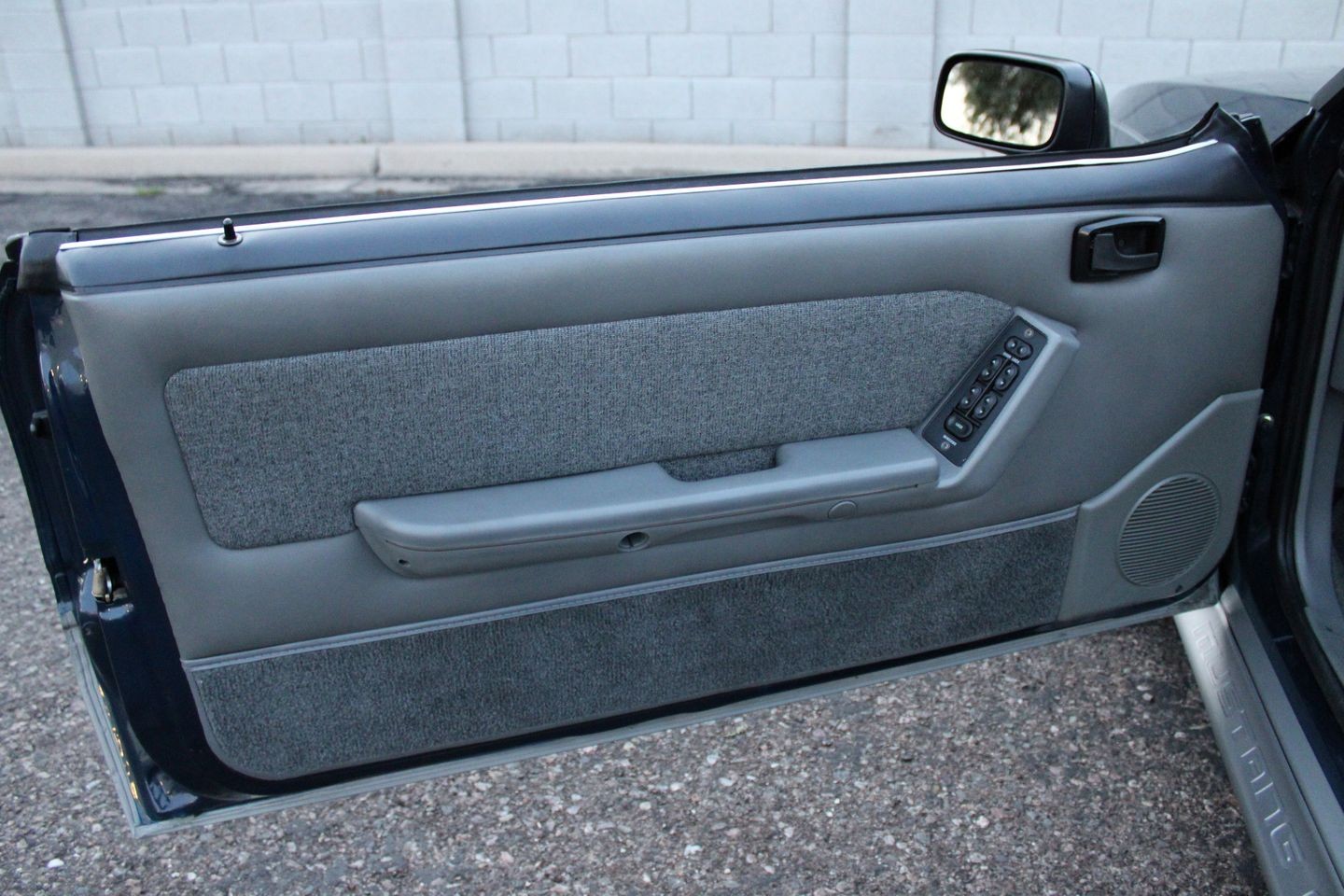 Ford-Mustang-1988-Convertible-29