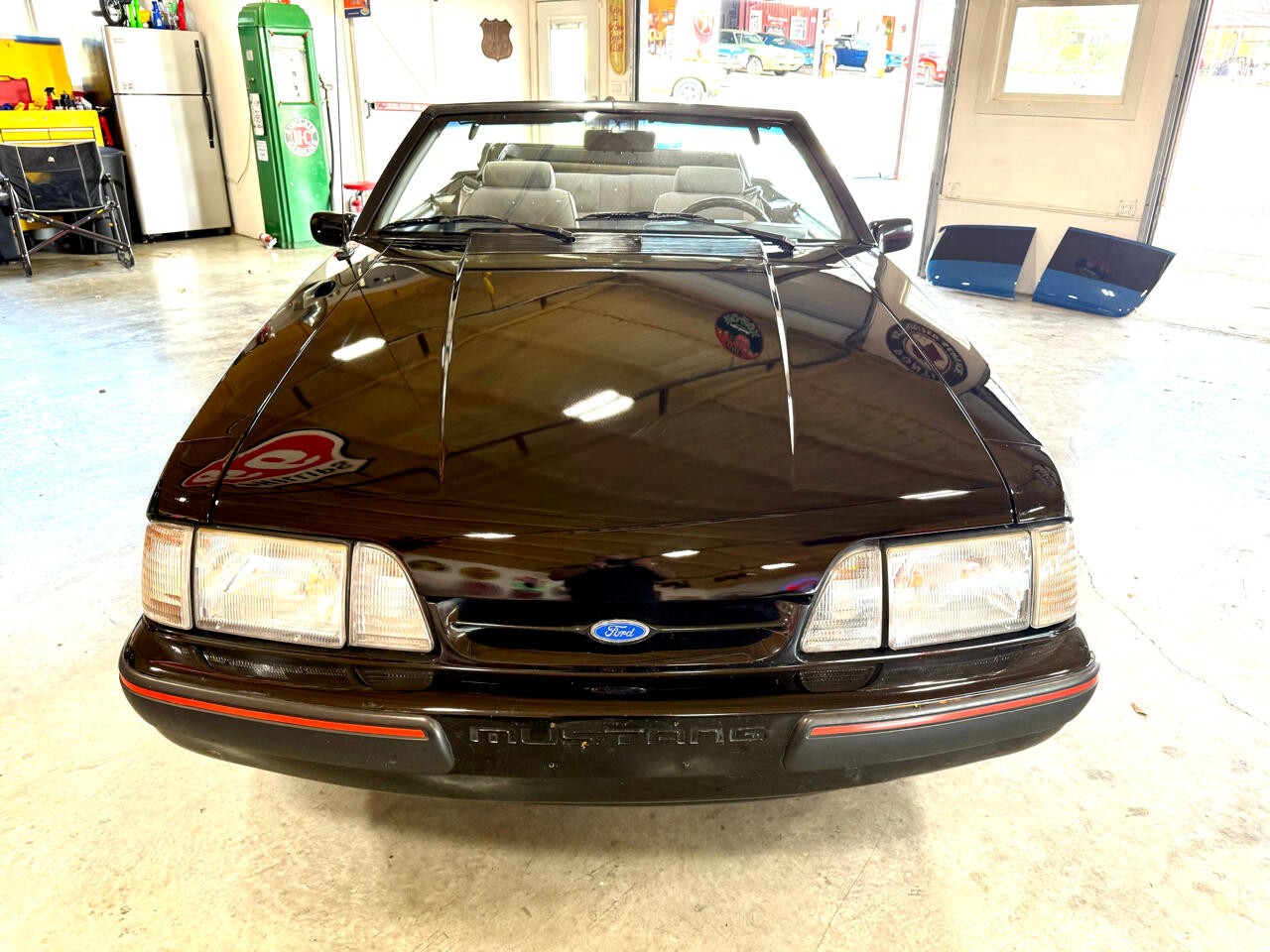 Ford-Mustang-1988-Convertible-29