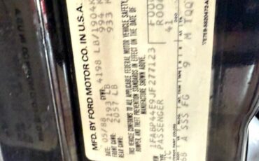 Ford-Mustang-1988-Convertible-36