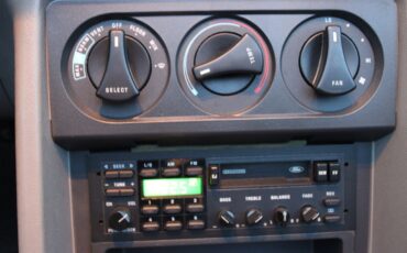 Ford-Mustang-1988-Convertible-37