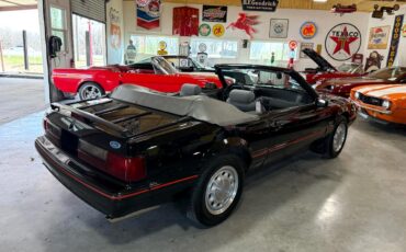 Ford-Mustang-1988-Convertible-5