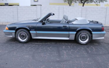 Ford-Mustang-1988-Convertible-9