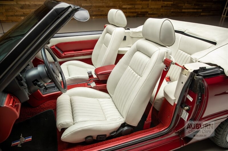 Ford-Mustang-1989-17