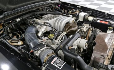 Ford-Mustang-1989-Convertible-11