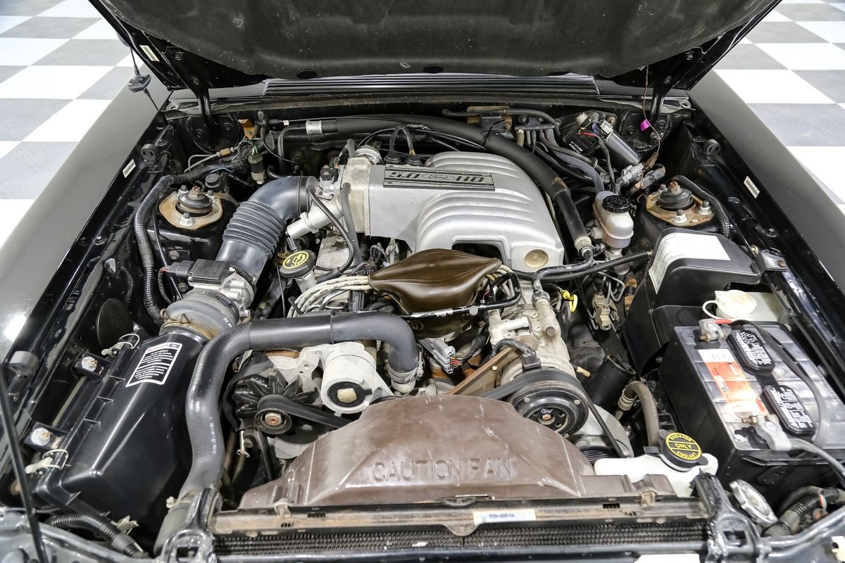 Ford-Mustang-1989-Convertible-12