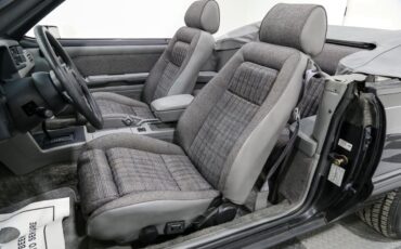 Ford-Mustang-1989-Convertible-16
