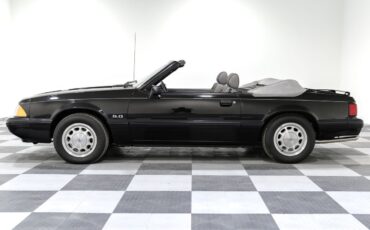 Ford-Mustang-1989-Convertible-5