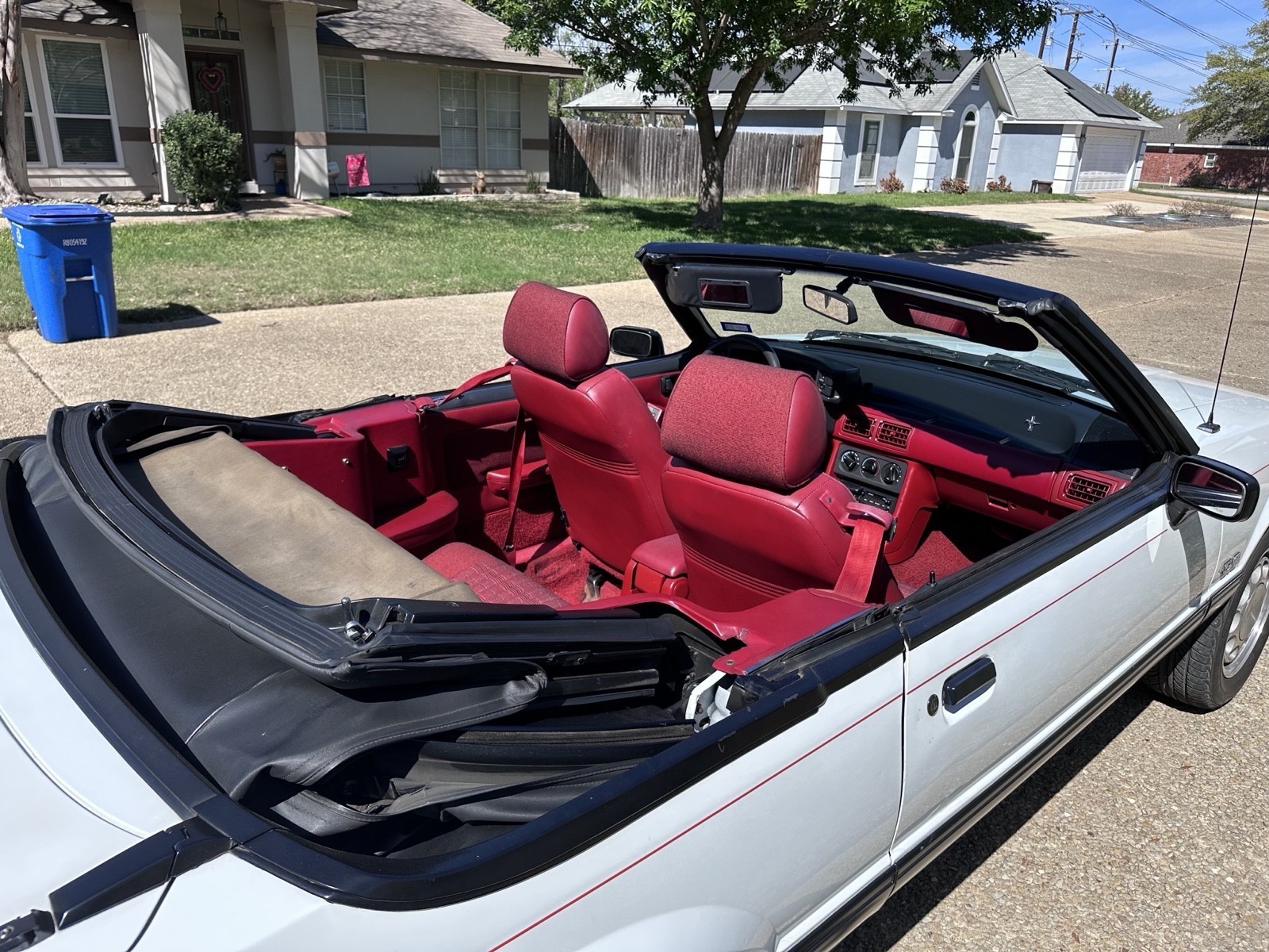Ford-Mustang-1989-Convertible-8