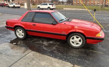 Ford-Mustang-1989-Coupe-1