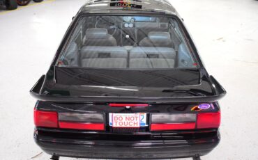 Ford-Mustang-1990-Coupe-12