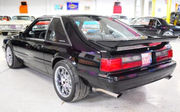 Ford-Mustang-1990-Coupe-14