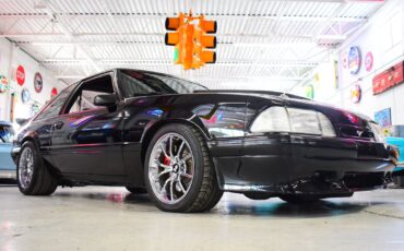 Ford-Mustang-1990-Coupe-2