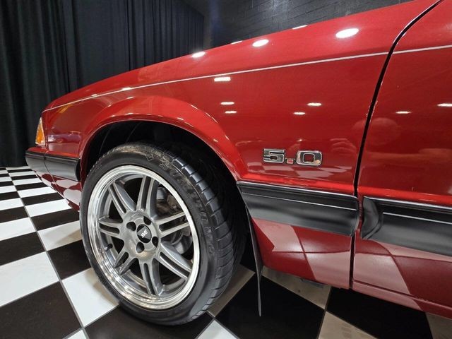 Ford-Mustang-1990-Hatchback-4