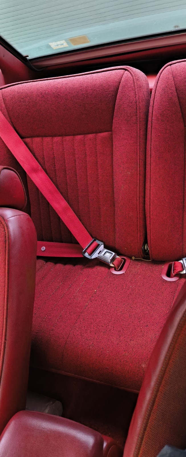 Ford-Mustang-1991-Hatchback-2