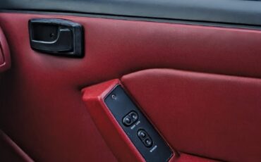 Ford-Mustang-1991-Hatchback-3