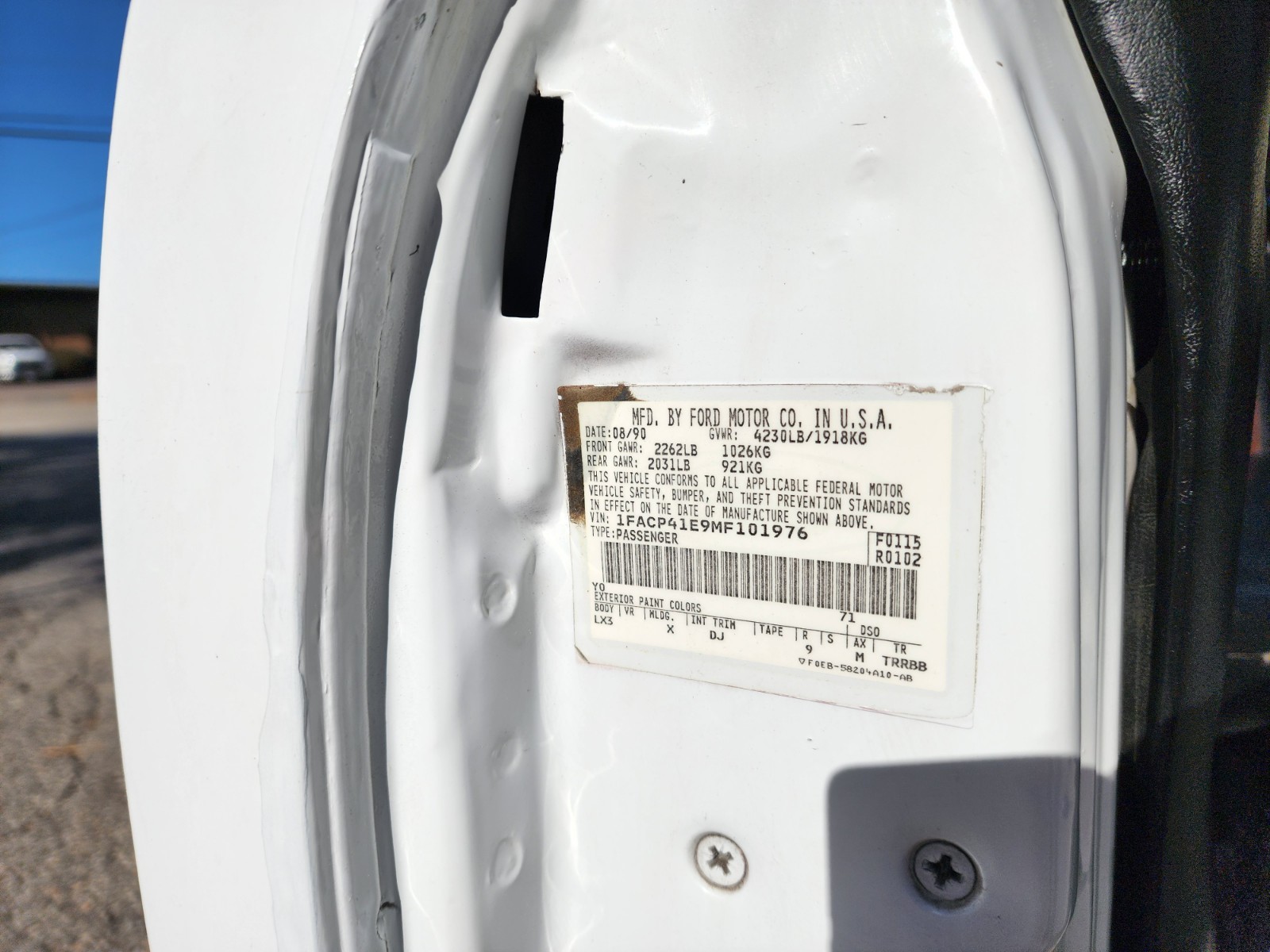 Ford-Mustang-1991-Hatchback-36